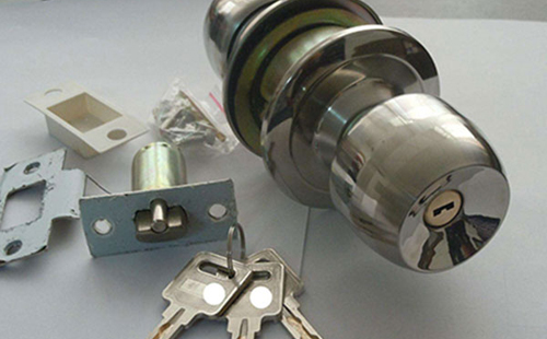 渝中24小时上门开锁公司