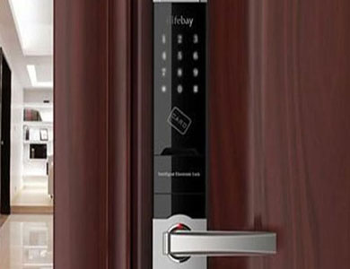 渝中24小时上门开锁公司