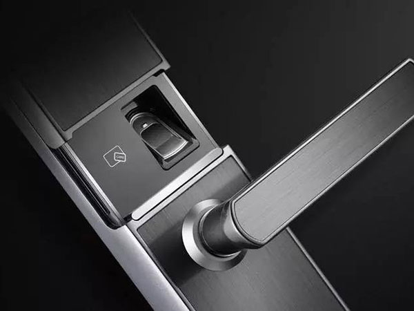 渝中24小时上门开锁公司